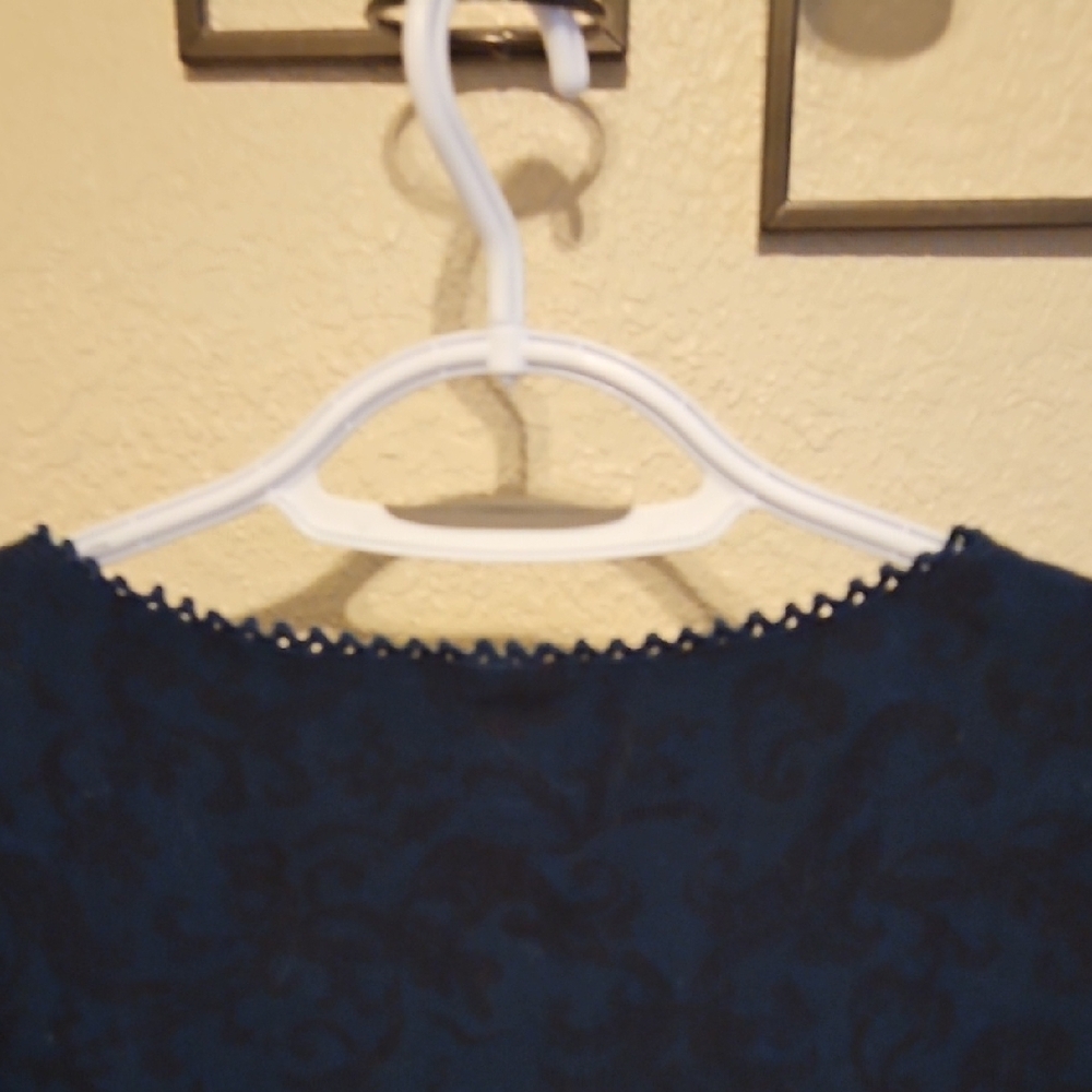 Magdalena Women’s Top Size S 4/6 Dark Blue Crochet Lace Trim Neckline Y2K Boho - Picture 7 of 9